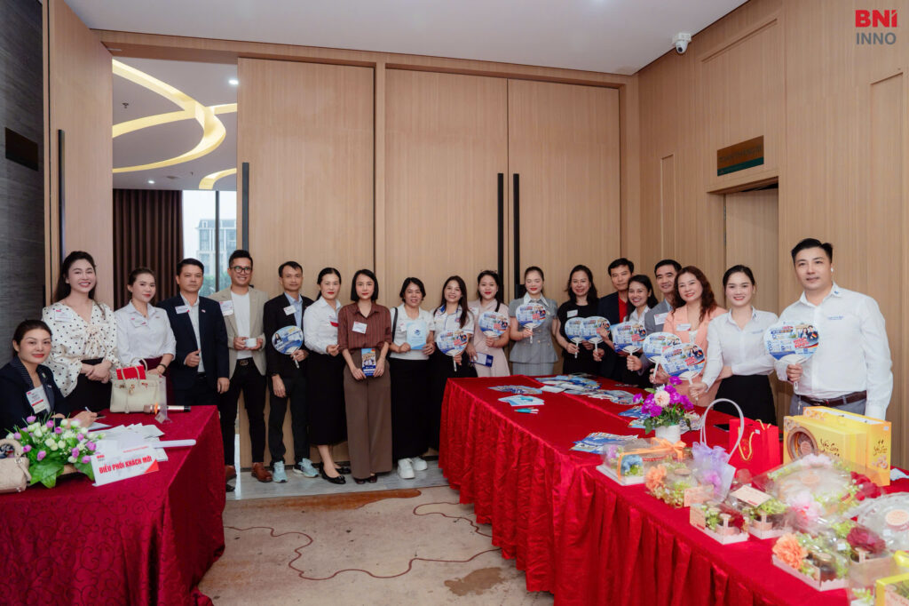 vita-vina-trung-tam-du-hoc-nghe-duc-BNI-gian-hang