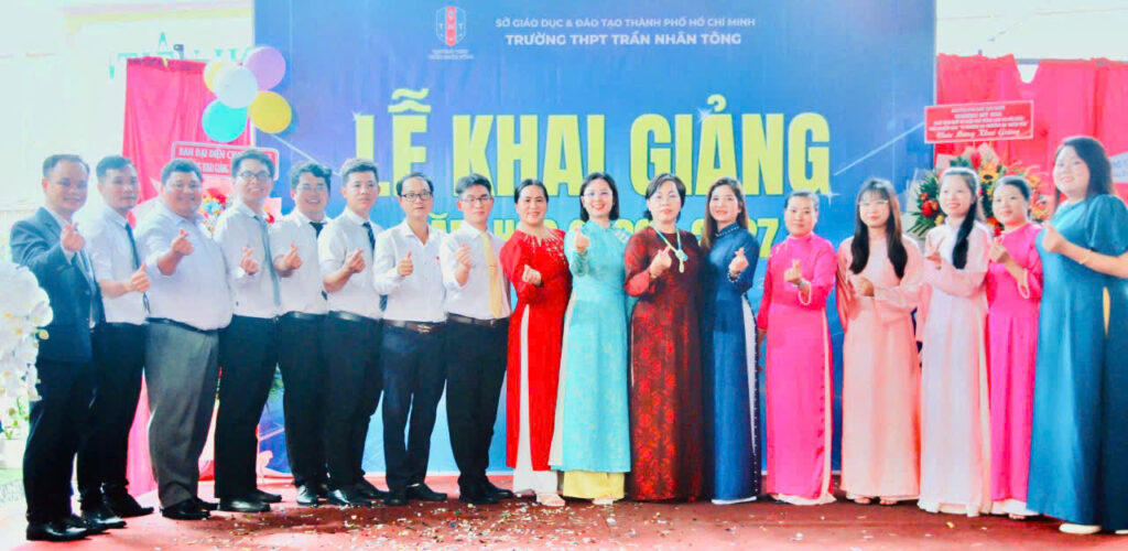 KG-Tran-Nhan-Tong-hoc-bong-tieng-duc-trung-tam-du-hoc-Vita-Vina