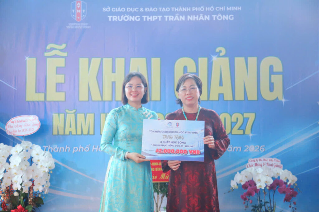KG-Tran-Nhan-Tong-hoc-bong-tieng-duc-trung-tam-du-hoc-Vita-Vina